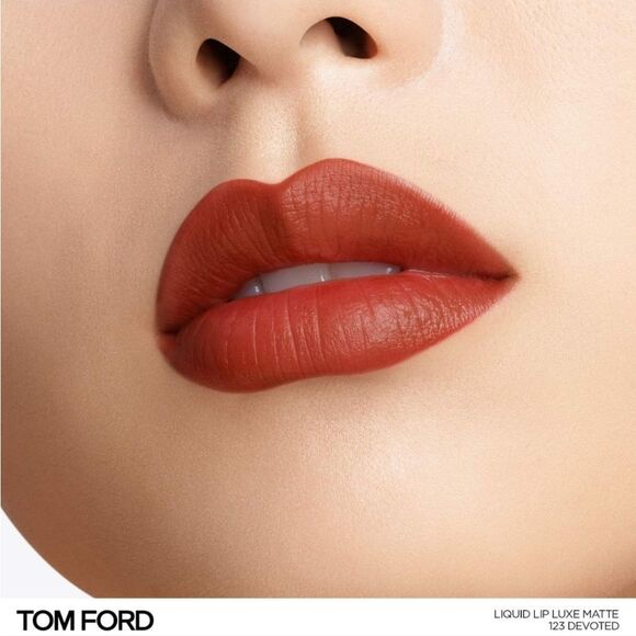 Tom Ford Liquid Lip Luxe Matte Devoted NIB - Picture 2 of 7